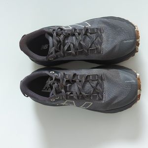 Men's New Balance Fresh Foam X More Trail v2 size 9